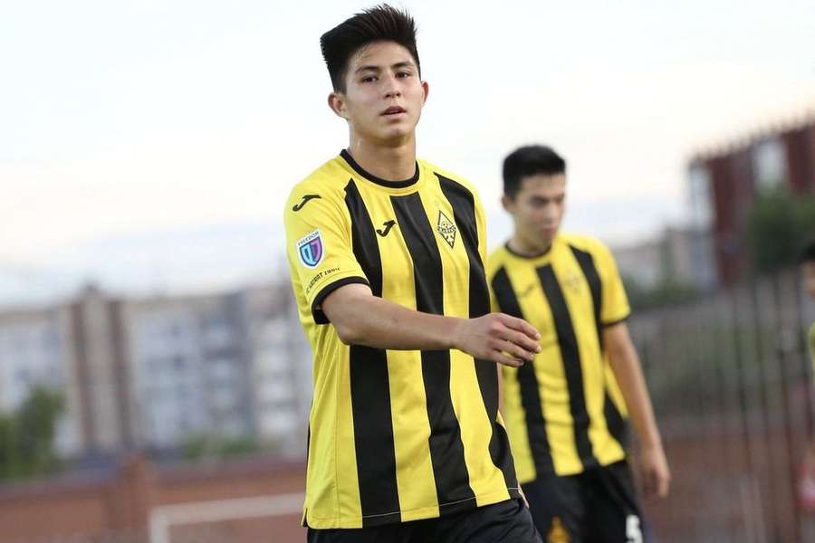Dastan Satpaev, avançado de 16 anos
