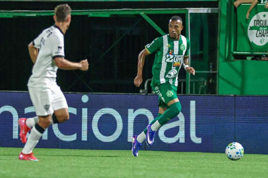 Chape foi goleada pelo Galo na última rodada Chape foi goleada pelo Galo na última rodada