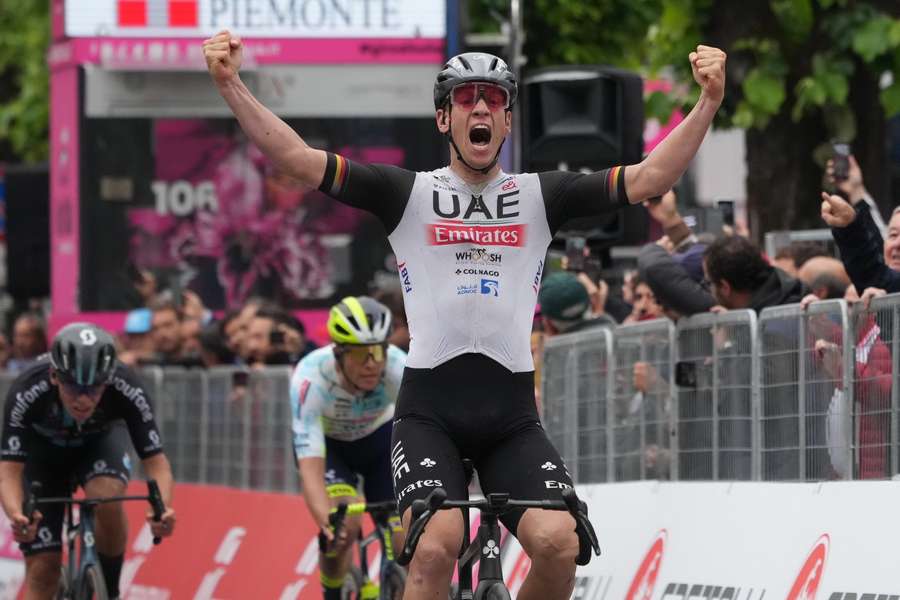 Ackermann celebra a vitória