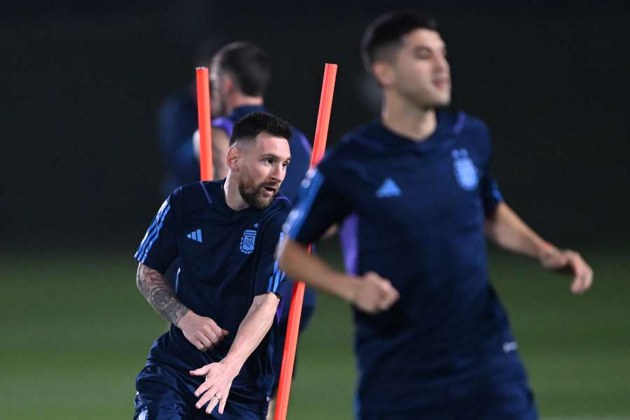 Lionel Messim é artilheiro, líder em assistências e referência técnica de uma equipe com um talento limitado