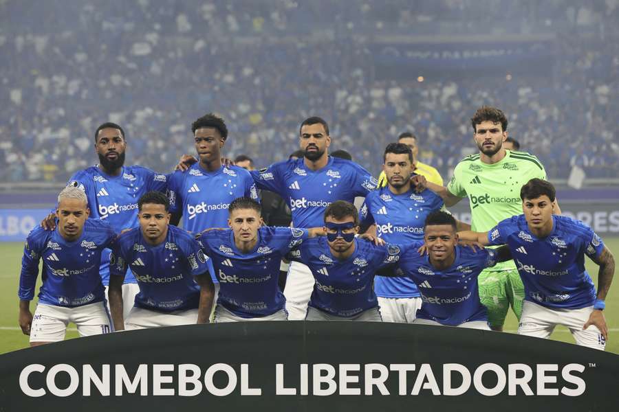 Fortaleza fora de casa, Cruzeiro tenta derrubar o atual campeão da América no Maracanã