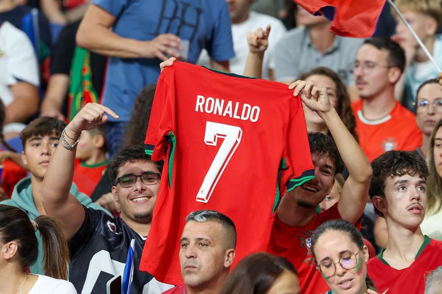 Fred ostro skrytykował Ten Haga za traktowanie Ronaldo. "Nie zachowywał się odpowiednio"