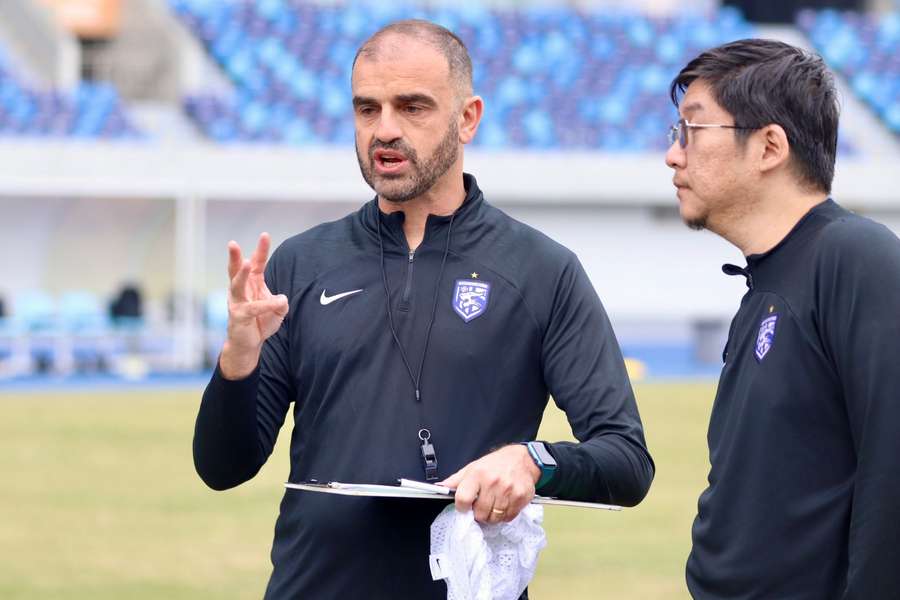 Filipe Martins já trabalha no Wuhan Three Towns