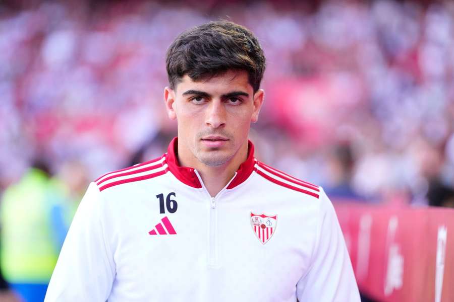 Sevilla defender Juanlu Sanchez. Sevilla defender Juanlu Sanchez.