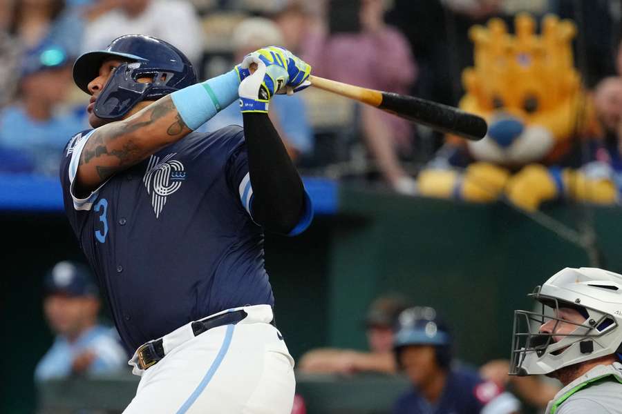 Kansas City Royals catcher Salvador Perez hits a home run against the Toronto Blue Jays (2025)