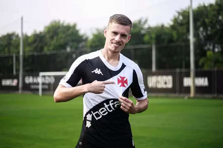 Oficial: Vasco da Gama confirma Maxime Domínguez