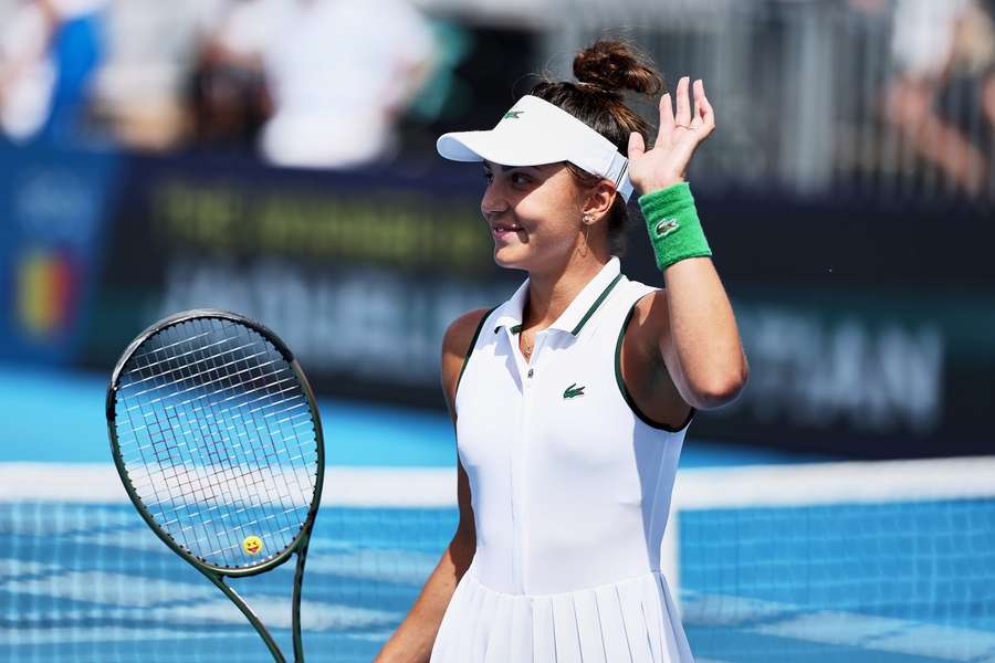 Jaqueline Cristian Jaqueline Cristian