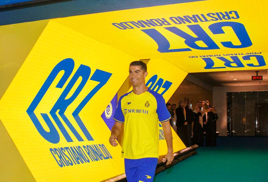 Ronaldo pierwszy ruszył tunelem do nowego piłkarskiego świata
