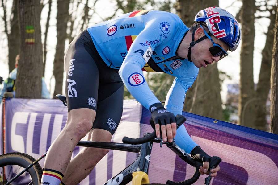 Van Aert er en af de cykelstjerner der nyder godt af sponsoratet fra Red Bull