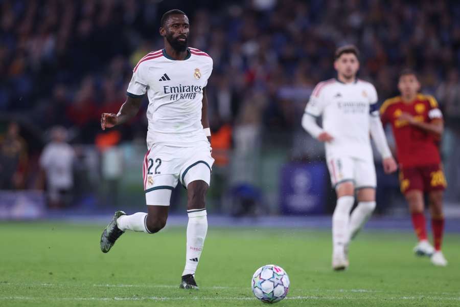 Antonio Rüdiger schießt das späte Siegtor für die Königlichen. Antonio Rüdiger schießt das späte Siegtor für die Königlichen.