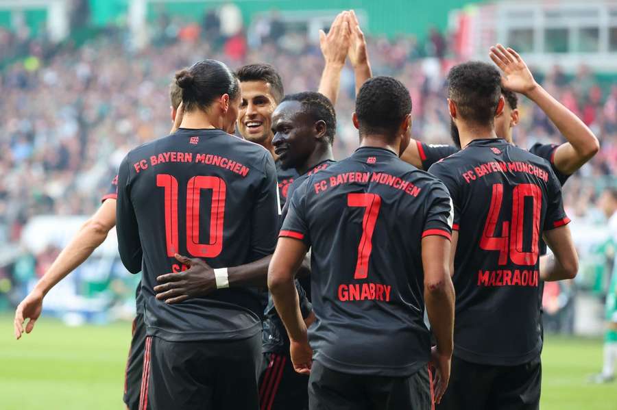 Sadio Mane și Joao Cancelo vor părăsi Bayern Munchen