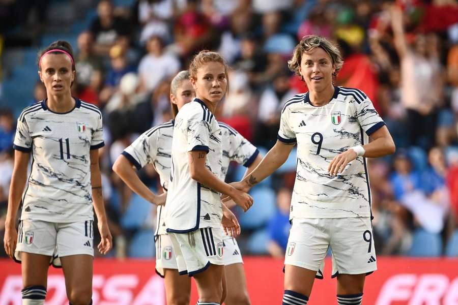 Le azzurre nel corso del match