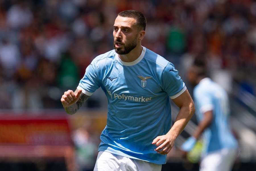 Mario Gila trocou a Lazio pelo AC Milan Mario Gila trocou a Lazio pelo AC Milan