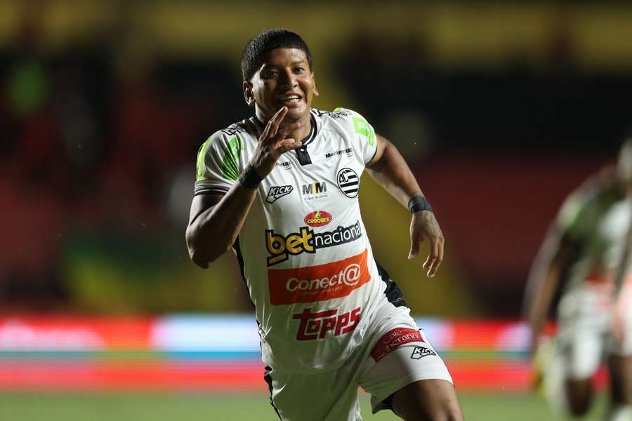 Dixon Vera abriu o placar para o Athletic