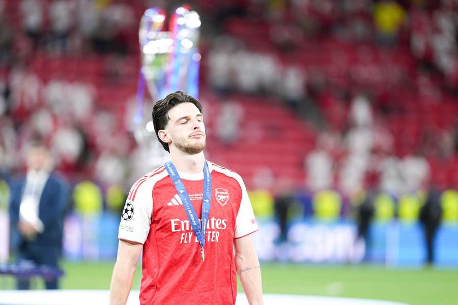 Declan Rice cu medalia de finalist Declan Rice cu medalia de finalist