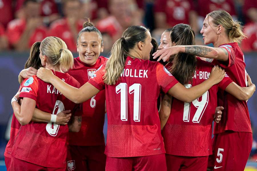 Długa droga Polek na mundial w Brazylii, Francja i Holandia na drodze reprezentacji Długa droga Polek na mundial w Brazylii, Francja i Holandia na drodze reprezentacji