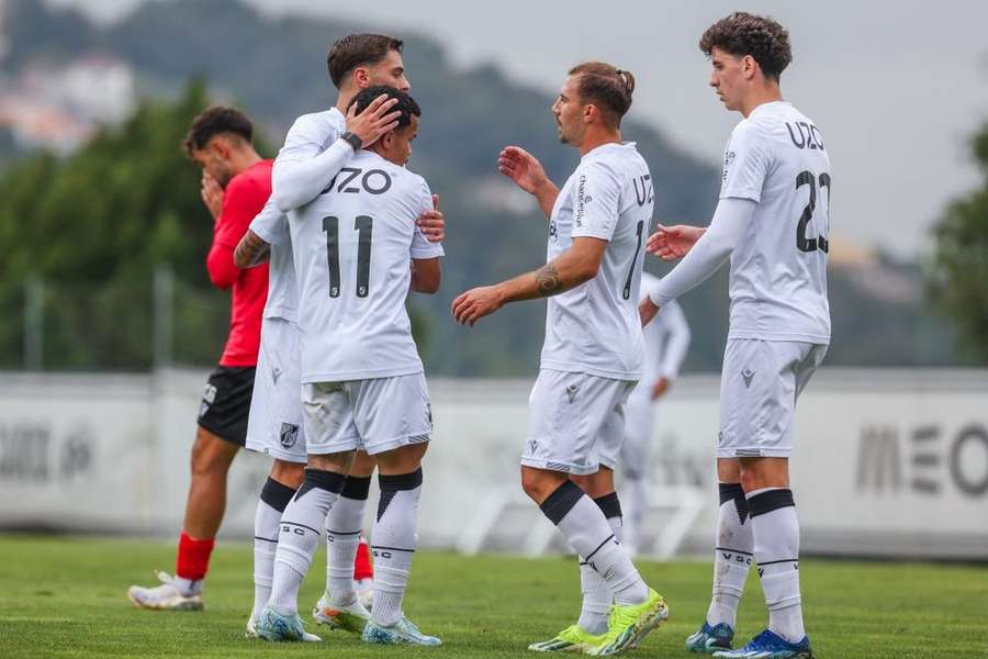 Vitória SC e Penafiel empatam em jogo de preparação