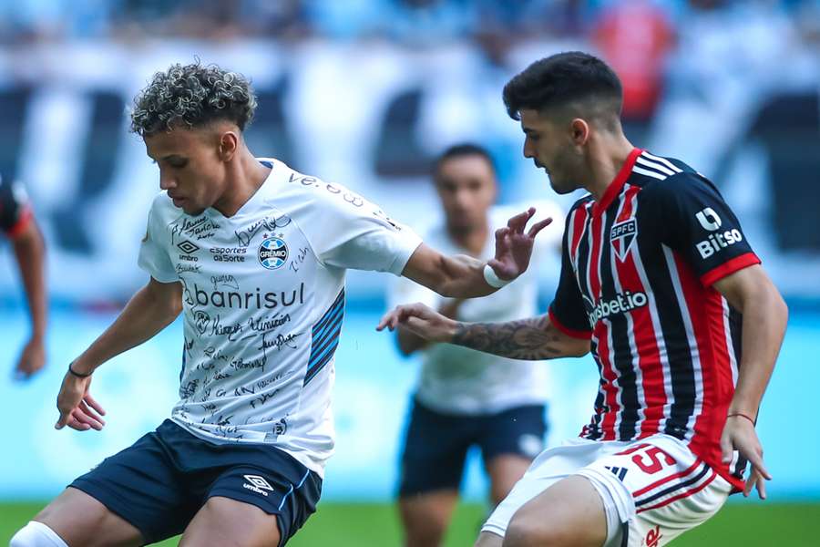 Grêmio x São Paulo - onde assistir ao vivo e escalações