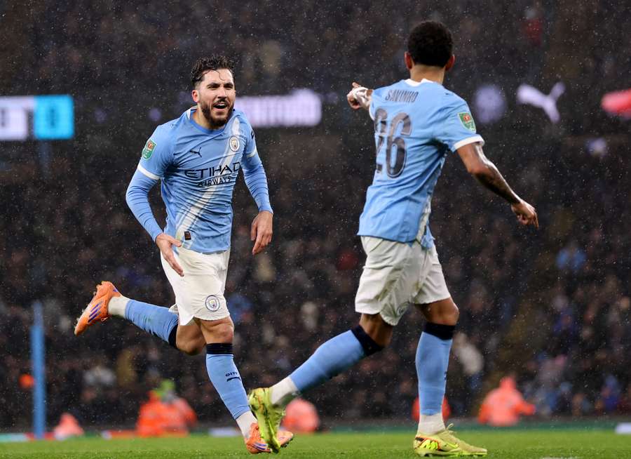 Cherki abriu o placar no Etihad Stadium Cherki abriu o placar no Etihad Stadium