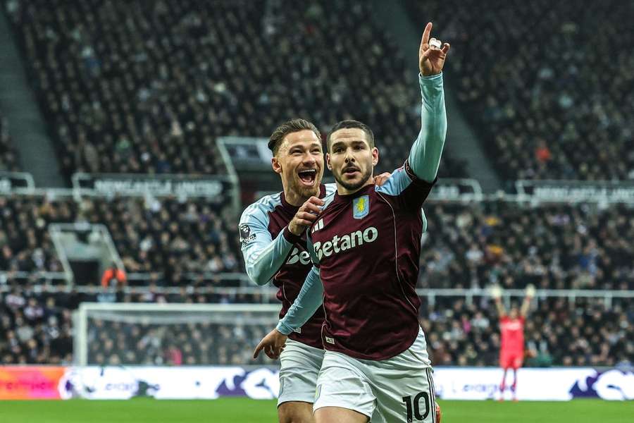 Für Emiliano Buendía und Co. läuft es derzeit sehr gut.