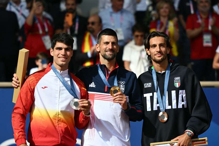 Medaliści olimpijscy w Paryżu, Carlos Alcaraz, Novak Djokovic i Lorenzo Musetti