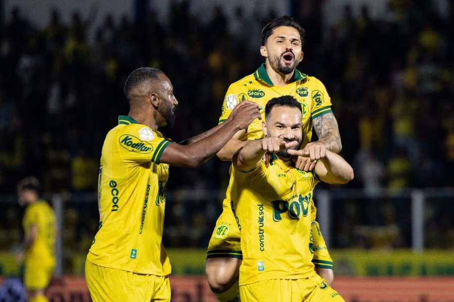 Mirassol tem quatro vitórias nos últimos seis jogos