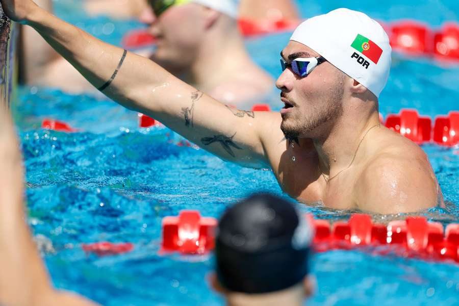 Diogo Ribeiro campeão com recorde nacional