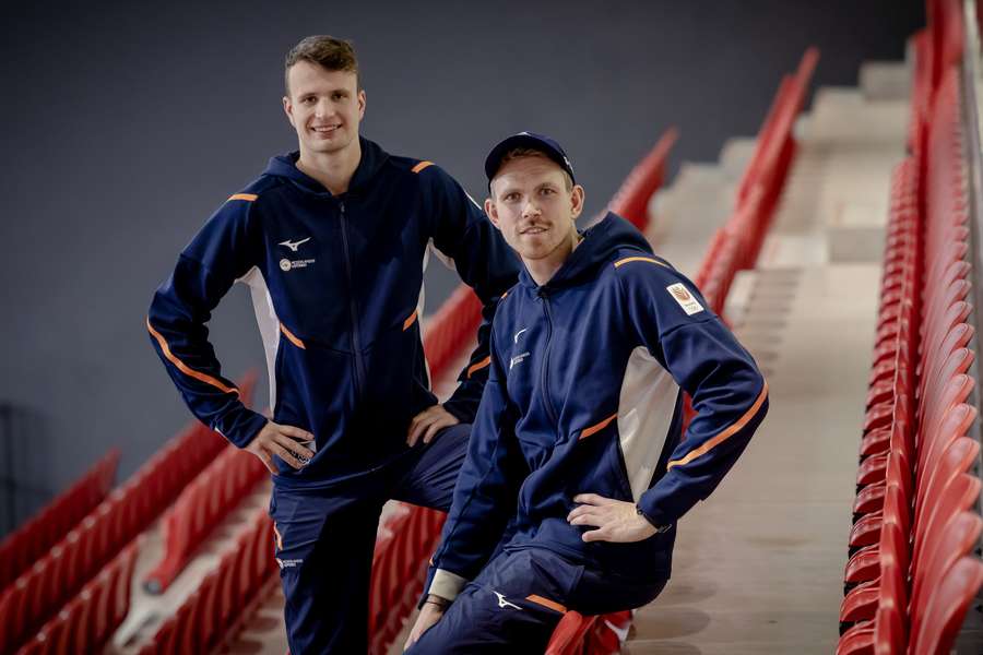 Yorick de Groot en Stefan Boermans tijdens een persmoment voor het kwalificatietraject voor de Olympische Spelen van Parijs in 2024