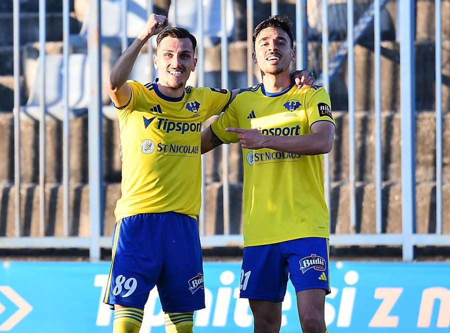 Kyziridis (vľavo) a Ramos (vpravo) režírovali výhru Michaloviec.