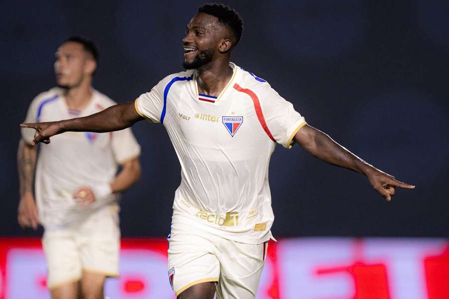 Vitinho fez o gol que garantiu a vitória do Fortaleza na Copa do Brasil