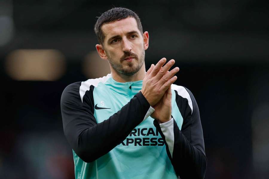 REVEALED: Brighton presented Dunk with Forest offer REVEALED: Brighton presented Dunk with Forest offer