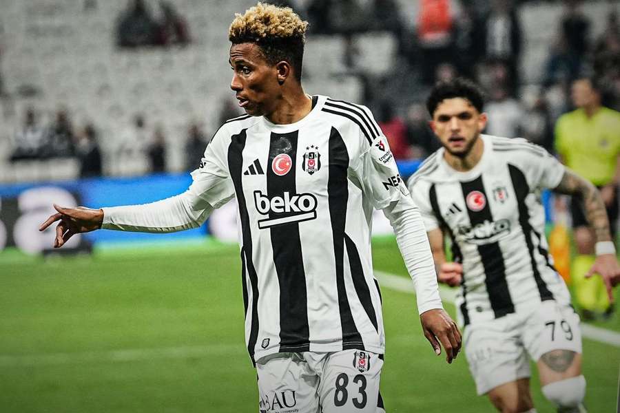 Gedson Fernandes foi titular no Besiktas
