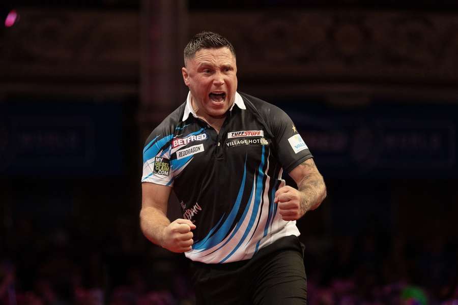 Gerwyn Price die een goede score viert