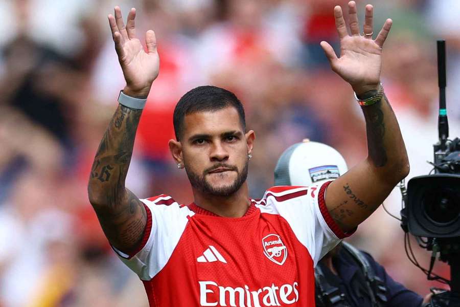 Bruno Guimarães trocou o Newcastle pelo Arsenal em 2026/27 Bruno Guimarães trocou o Newcastle pelo Arsenal em 2026/27