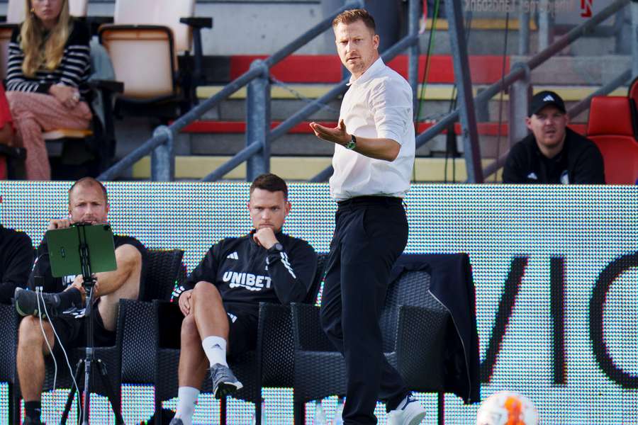 Neestrup og FCK skal på en svær opgave i Istanbul onsdag aften.