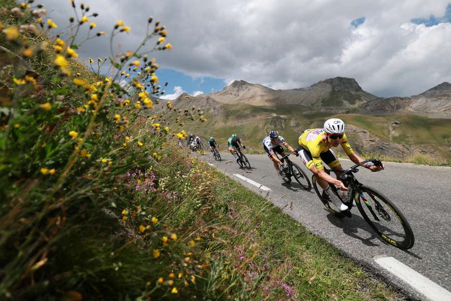 Un Tour de France impacté comme jamais par la canicule et les feux