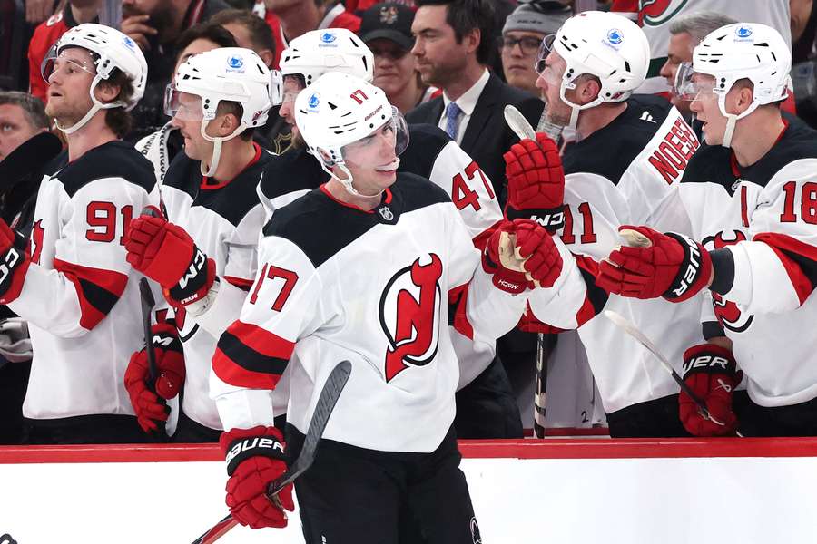 Šimon Nemec sa zapísal do histórie NHL. Šimon Nemec sa zapísal do histórie NHL.