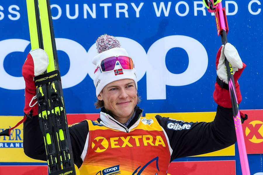 Novák se ve stíhačce posunul na 29. místo, neporazitelný Klaebo má rekordní etapový triumf