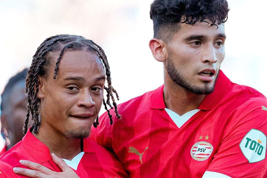 Xavi Simons en Ricardo Pepi scoorden voor PSV