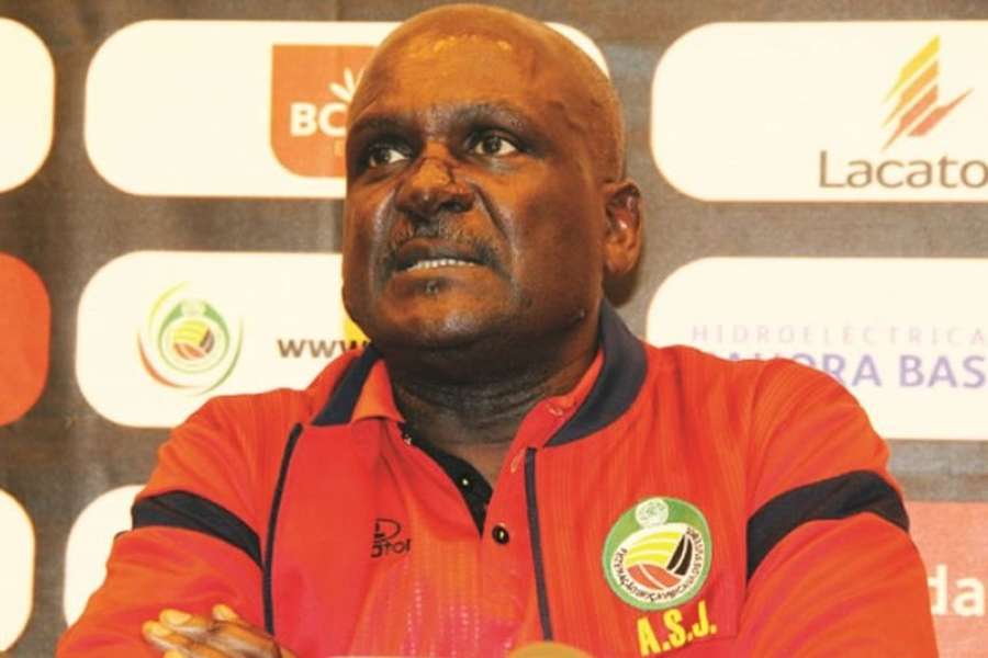 Alberto Simango, presidente da Liga Moçambicana de Futebol