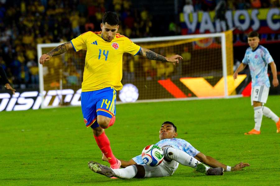 Gustavo Puerta, internacional colombiano, está avaliado pelo Flashscore em 9,8 milhões de euros Gustavo Puerta, internacional colombiano, está avaliado pelo Flashscore em 9,8 milhões de euros