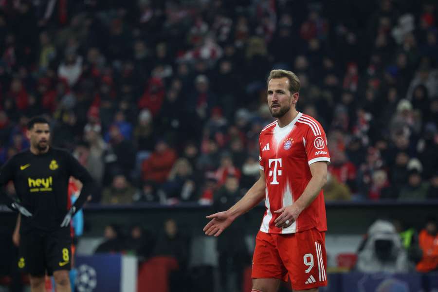 Kane sa presadil dvakrát.