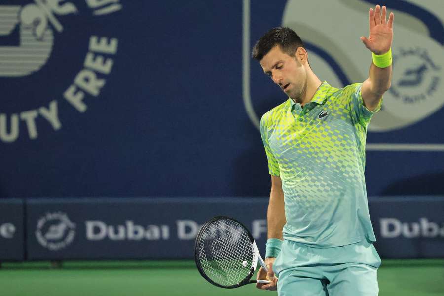 Novak Djokovic volta a falhar Indian Wells e tem a participação no Open de Miami praticamente descartada