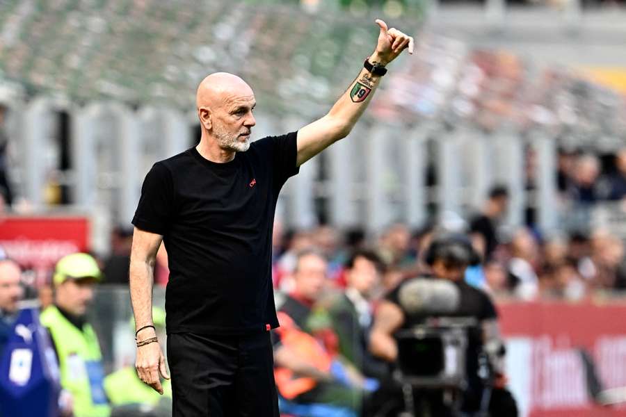 Pioli is wary of De Rossi's Roma
