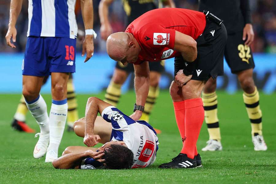 Gabri Veiga teve de ser assistido Gabri Veiga teve de ser assistido