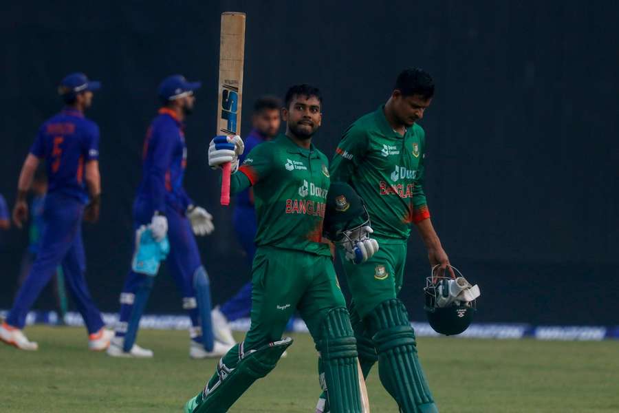 Mehidy Hasan Miraz was the star of Bangladesh's innings with an unbeaten century