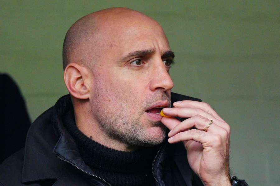 Luis Rubiales als toeschouwer bij  Fulham - Aston Villa afgelopen februari