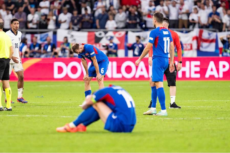 La Slovaquie a eu le cœur brisé après sa défaite en fin de match contre l'Angleterre.