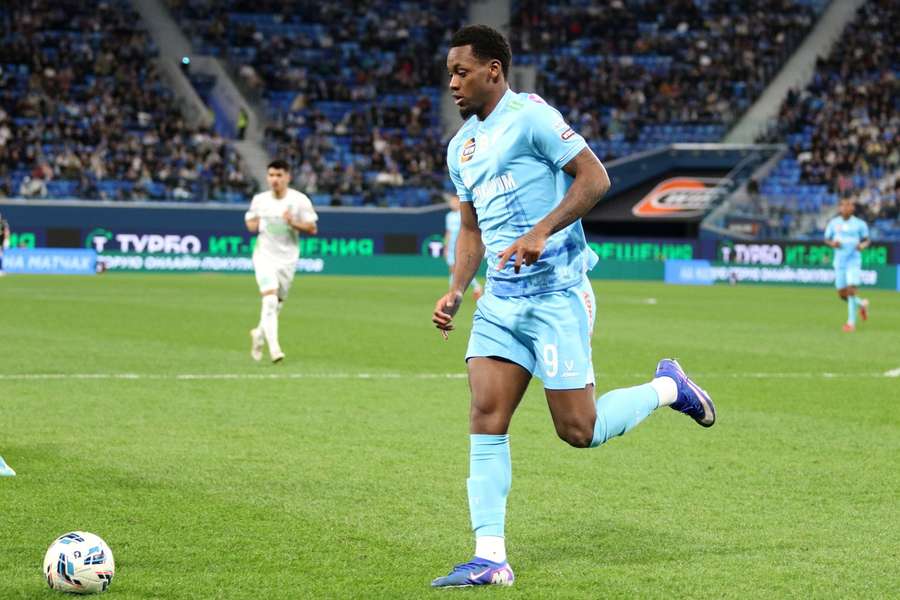 Jhon Durán fez dois golos em nove jogos pelo Zenit