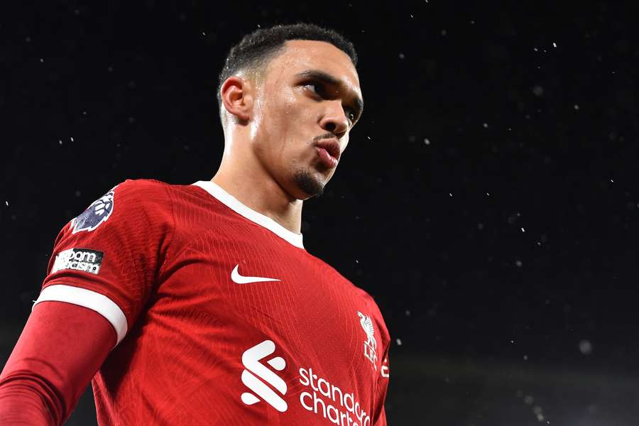 Trent Alexander Arnold va lipsi ”câteva săptămâni” din echipa lui Liverpool